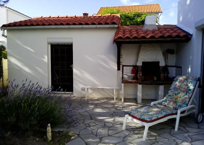 Dom wakacyjny Maison Familiale Pres De La Plage, Commerces Et Centre-ville - Fr-1-22-202